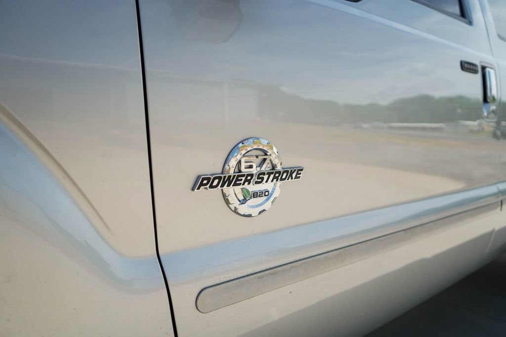 Used 2015 Ford F350 Platinum w/ Snow Plow Prep Package AWD/4WD image 24