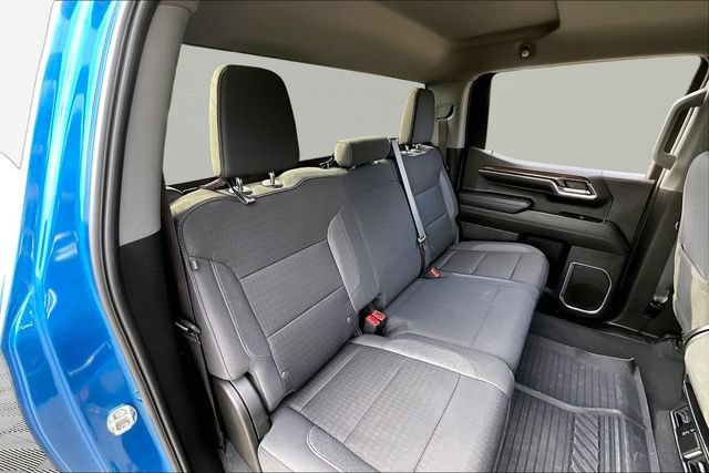 Used 2024 Chevrolet Silverado 1500 RST w/ Z71 Off-Road Package AWD/4WD image 17