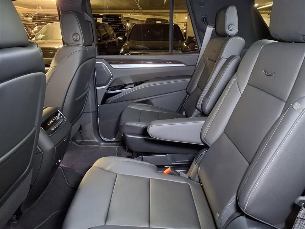 New 2026 Cadillac Escalade 4WD image 13
