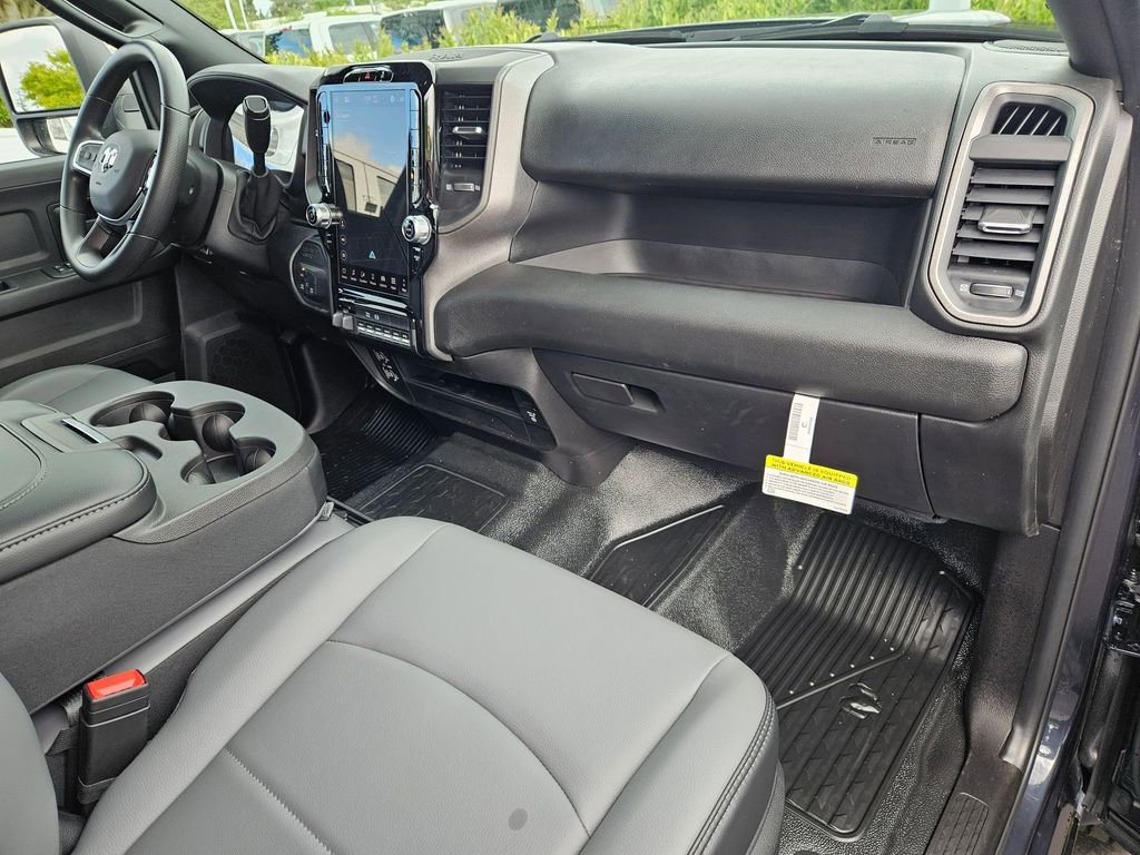 New 2026 RAM 5500 Tradesman AWD/4WD image 31