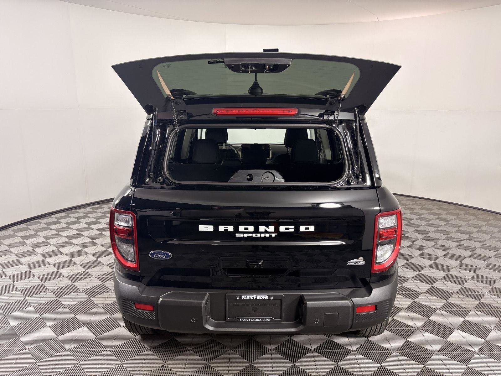 Used 2025 Ford Bronco Sport Big Bend AWD/4WD image 5