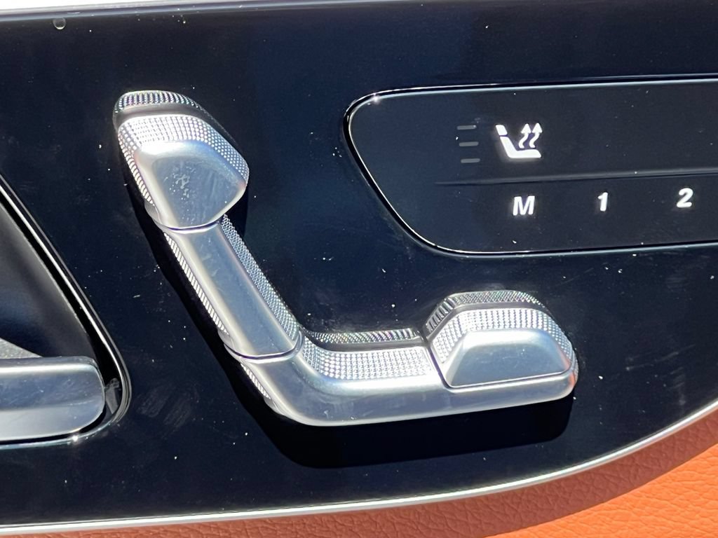 New 2026 Mercedes-Benz C 300 4MATIC Sedan image 15
