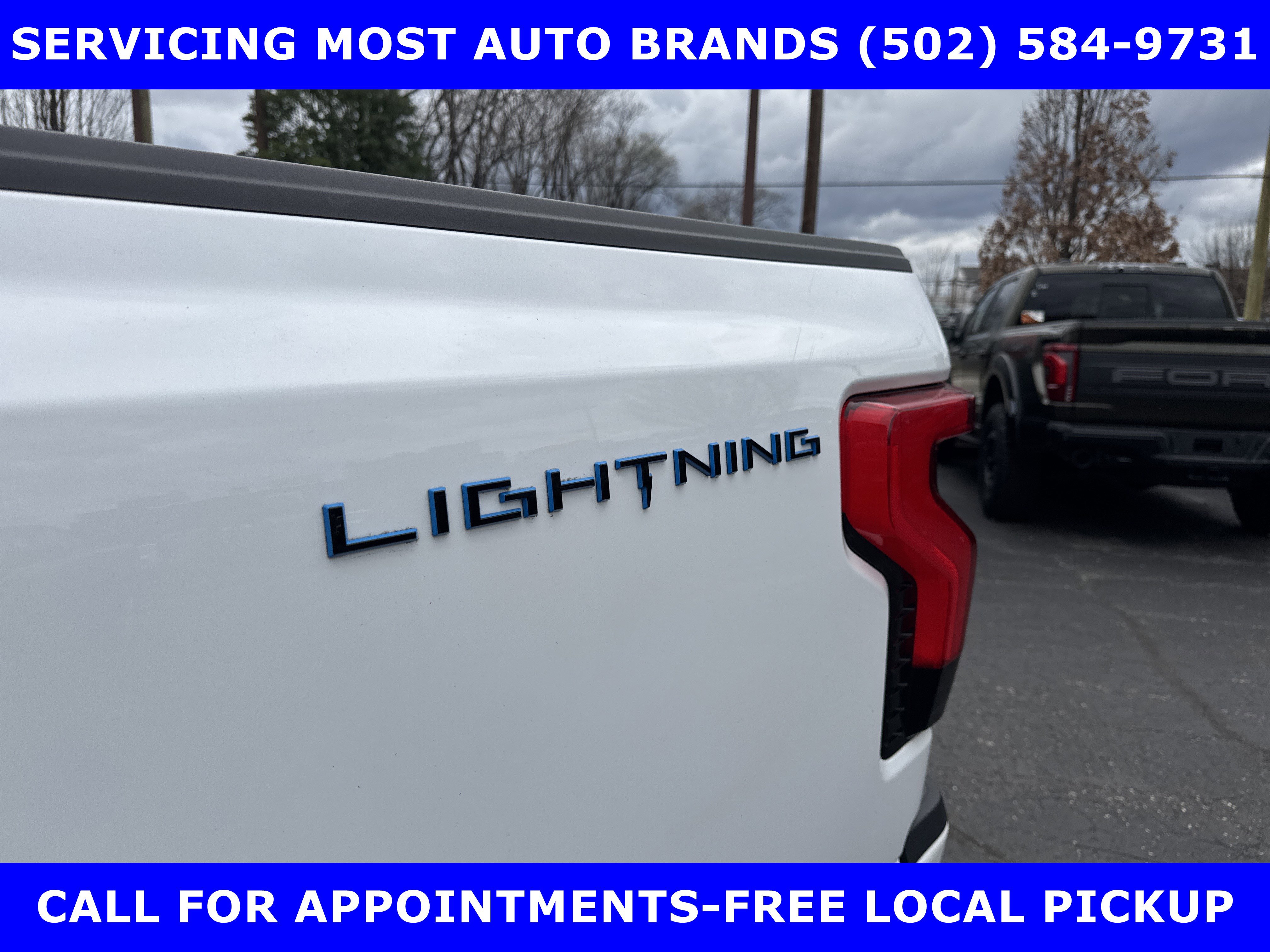 Used 2024 Ford F150 Lightning XLT AWD/4WD image 10