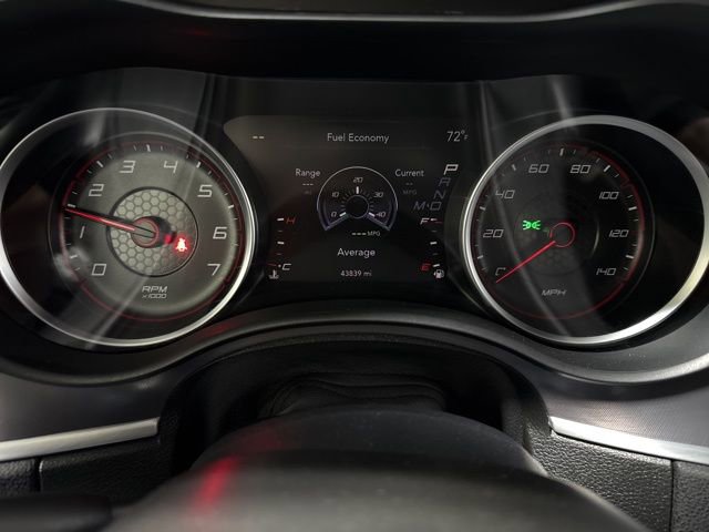 Used 2020 Dodge Charger SXT image 16