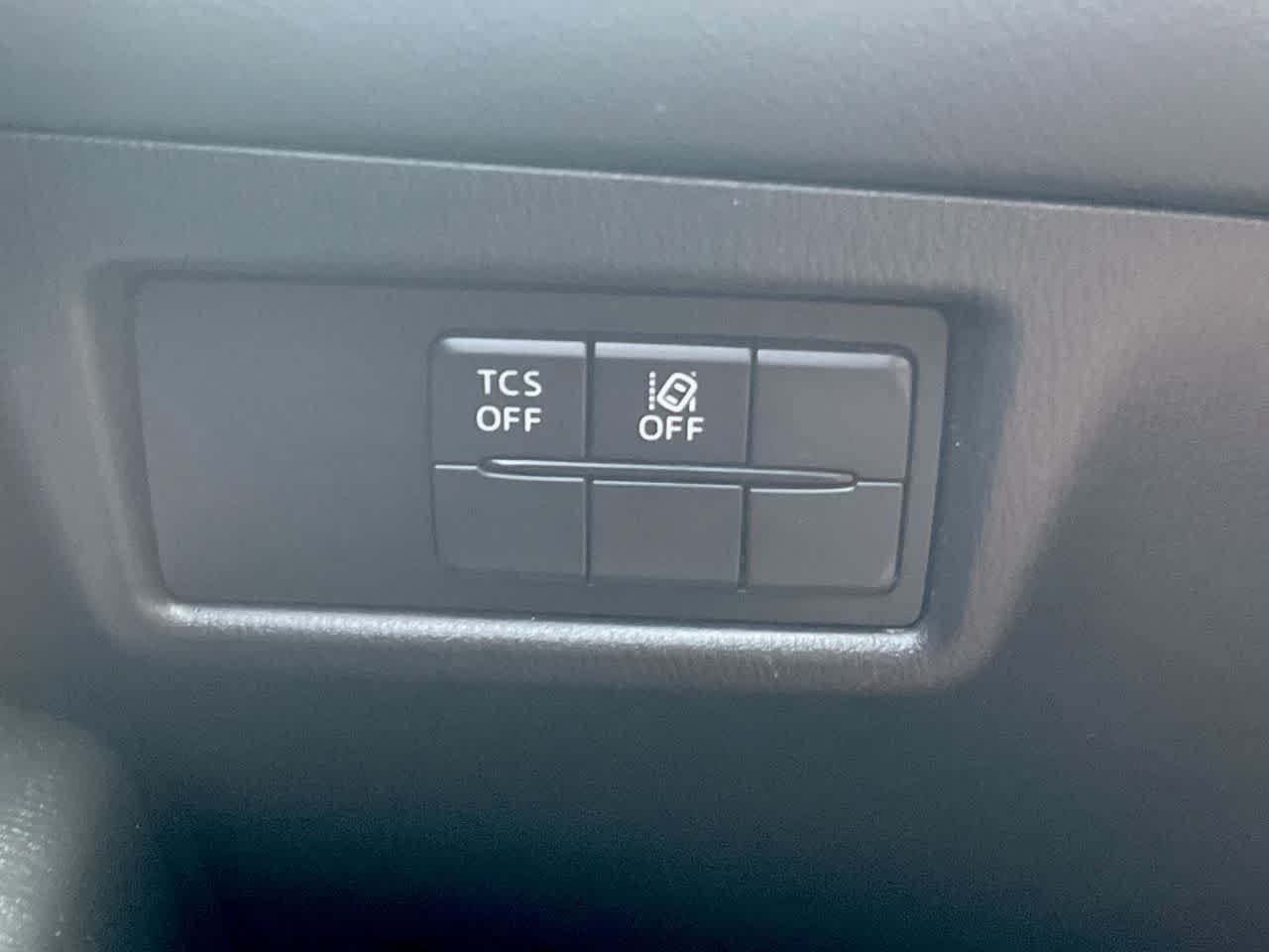 Used 2018 MAZDA CX-5 Touring FWD image 26