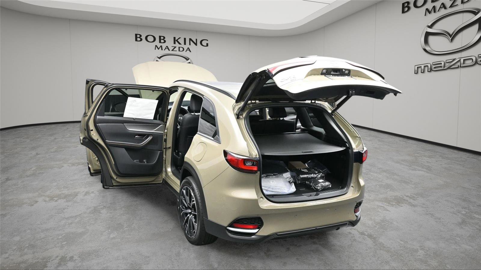 New 2025 MAZDA CX-70 Plug-In Hybrid w/ Premium Plus image 15