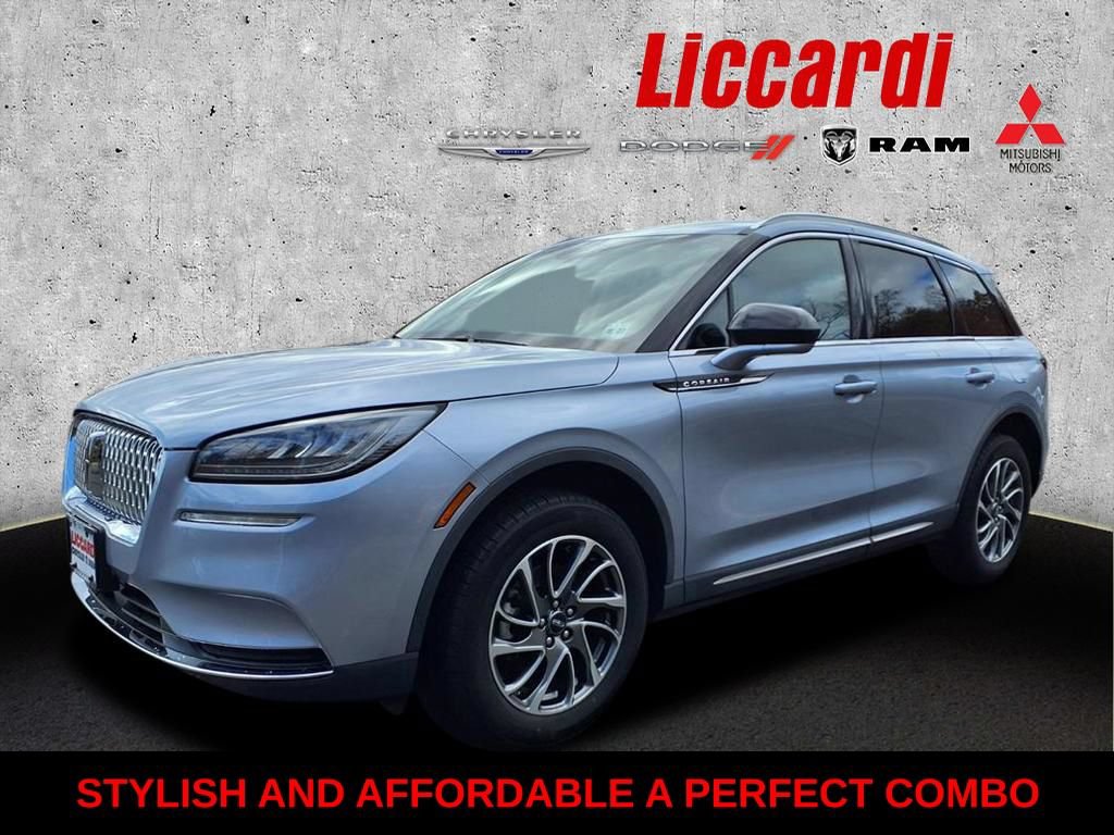 Used 2022 Lincoln Corsair AWD w/ Equipment Group 101A image 4