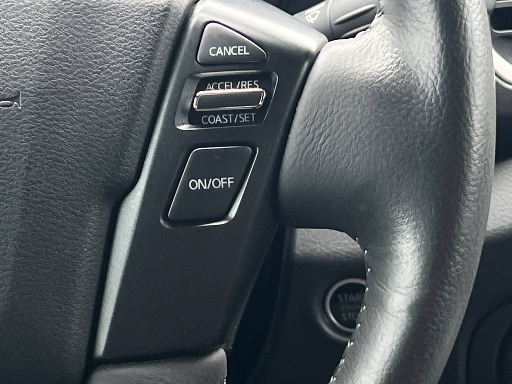 Certified 2024 Nissan Frontier SV AWD/4WD image 12