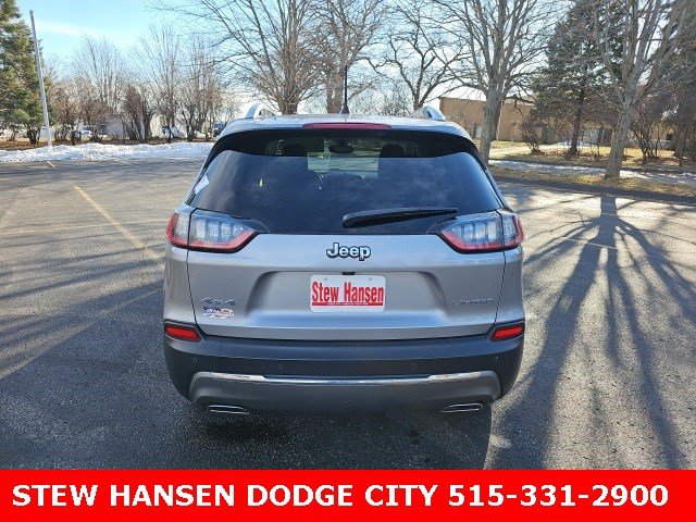 Used 2019 Jeep Cherokee Limited image 5
