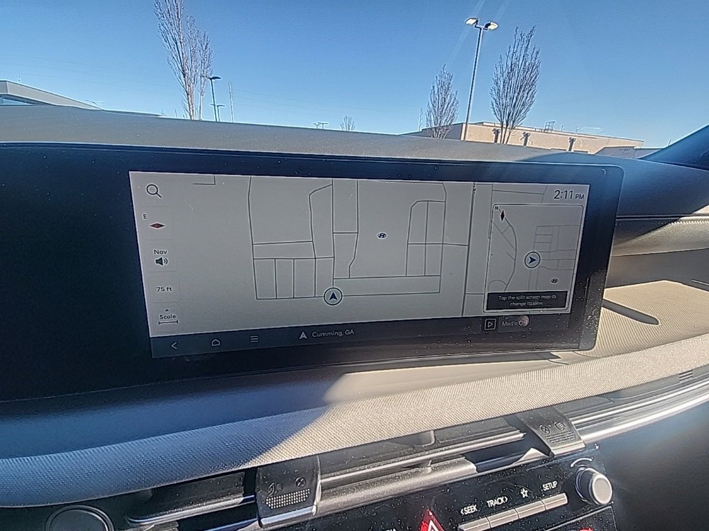 Certified 2025 Hyundai Tucson Limited image 11