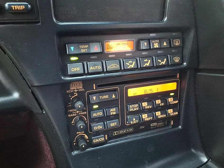 Used 1993 Chevrolet Corvette Coupe RWD image 28