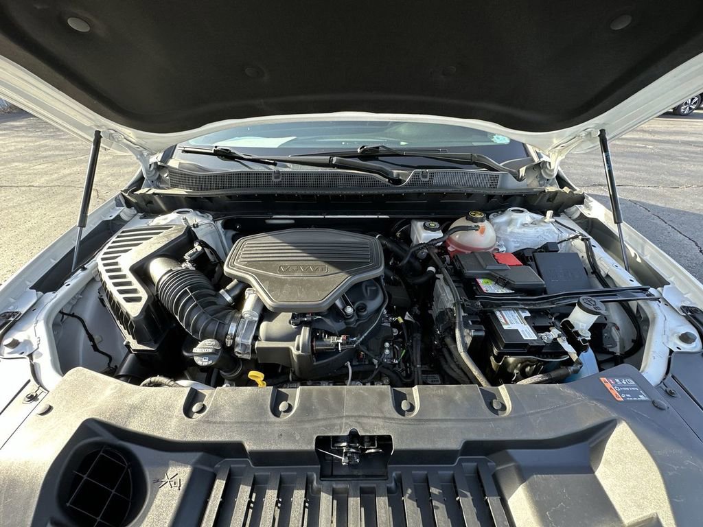 Used 2020 Chevrolet Blazer LT image 46