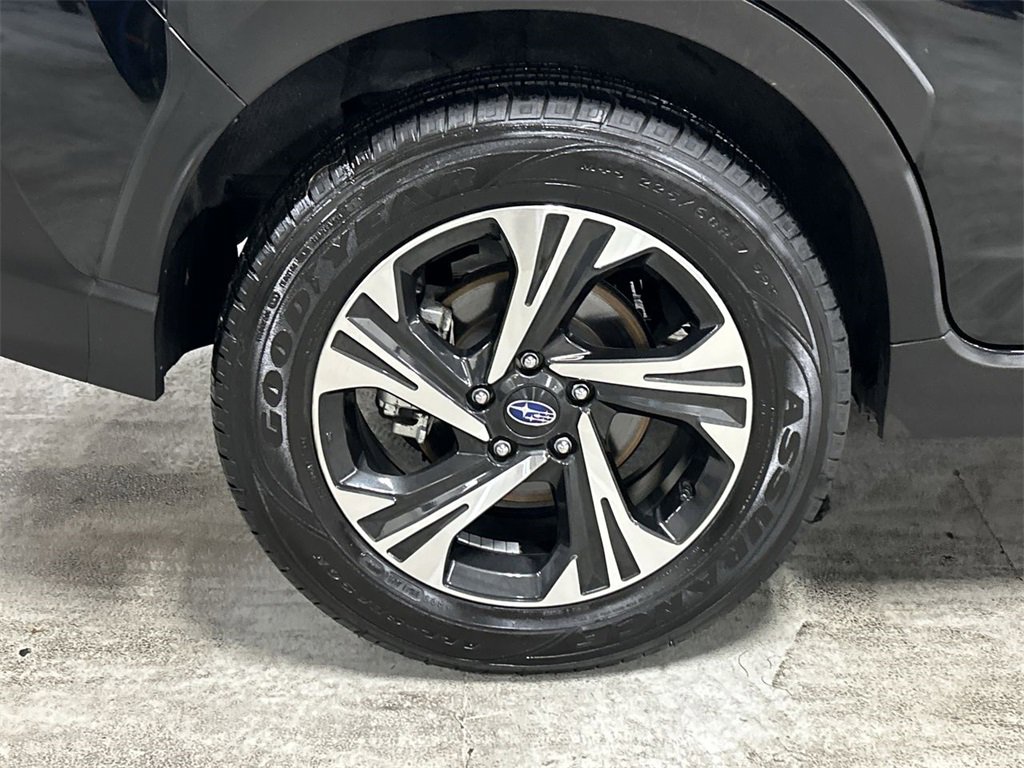 Certified 2024 Subaru Crosstrek 2.0i Premium image 12