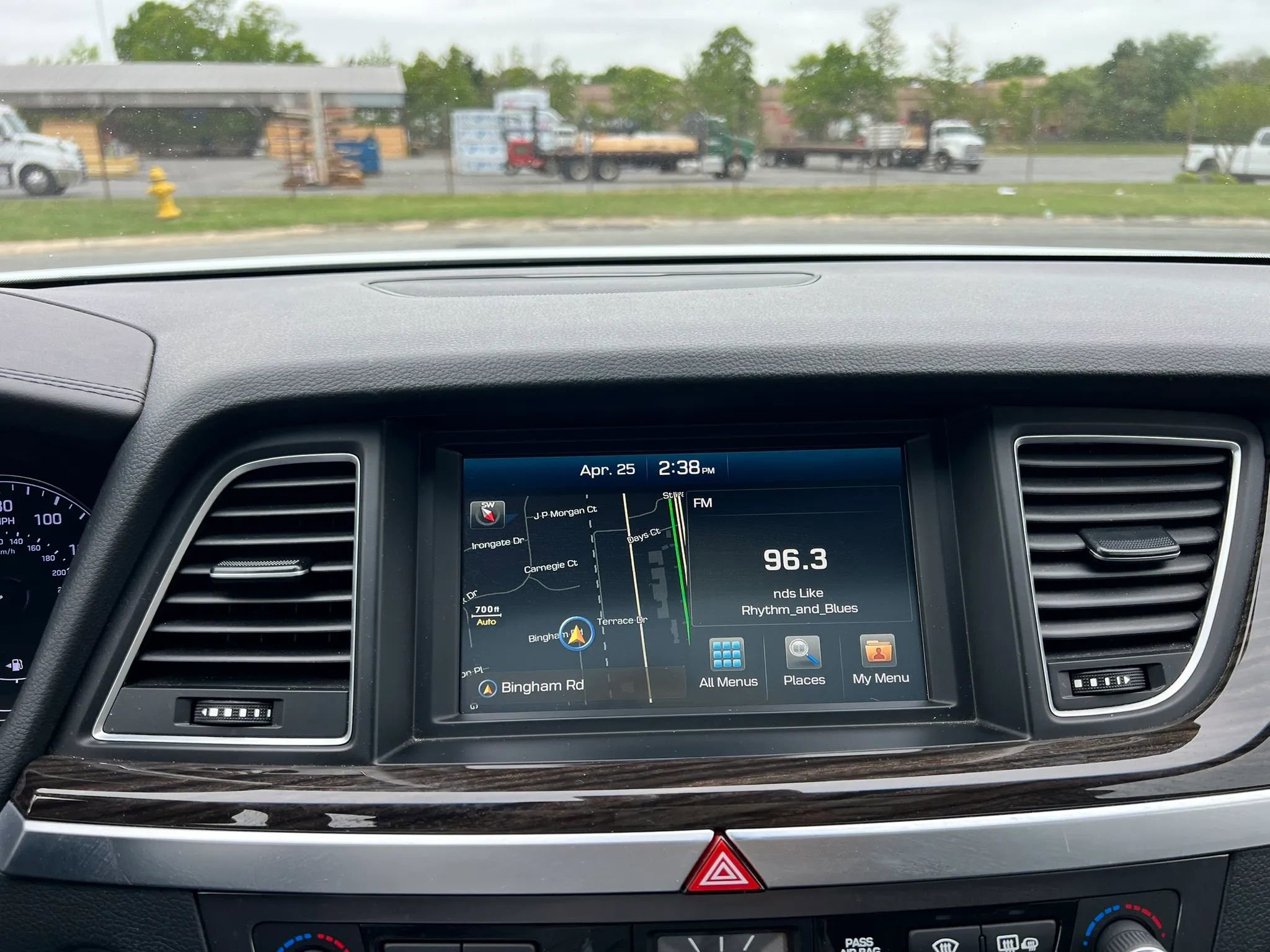 Used 2017 Genesis G80 3.8 w/ Option Group 02 AWD/4WD image 27
