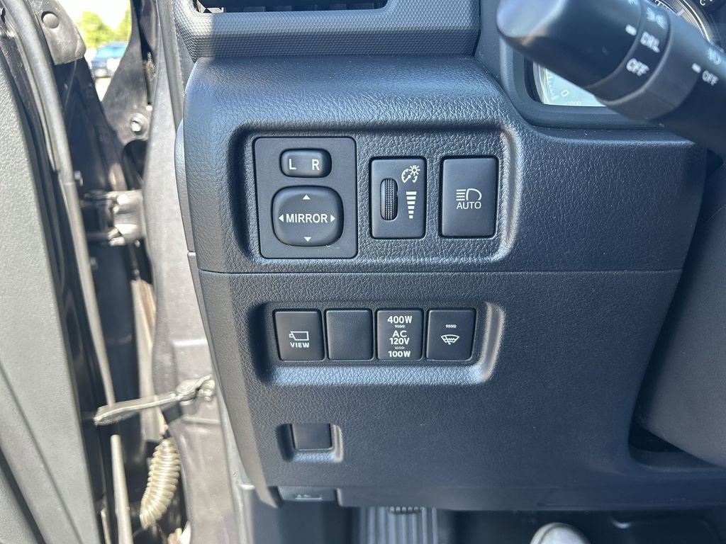 Used 2023 Toyota 4Runner TRD Off-Road Premium image 19