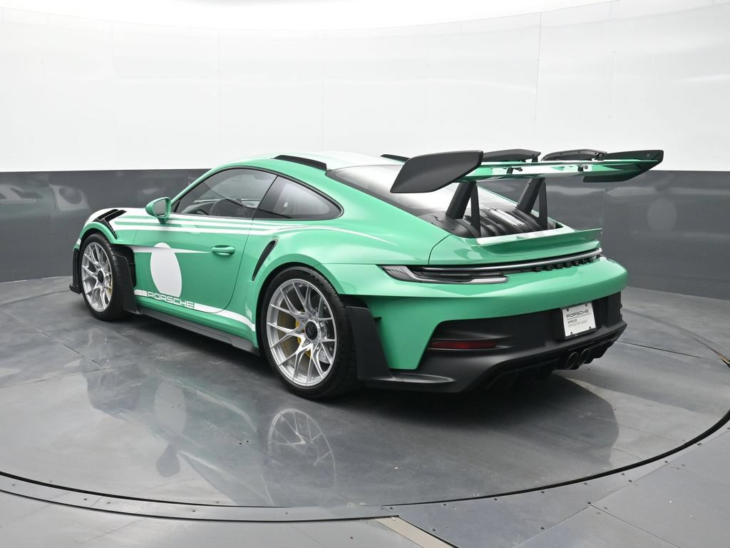 Certified 2025 Porsche 911 GT3 RS RWD image 3