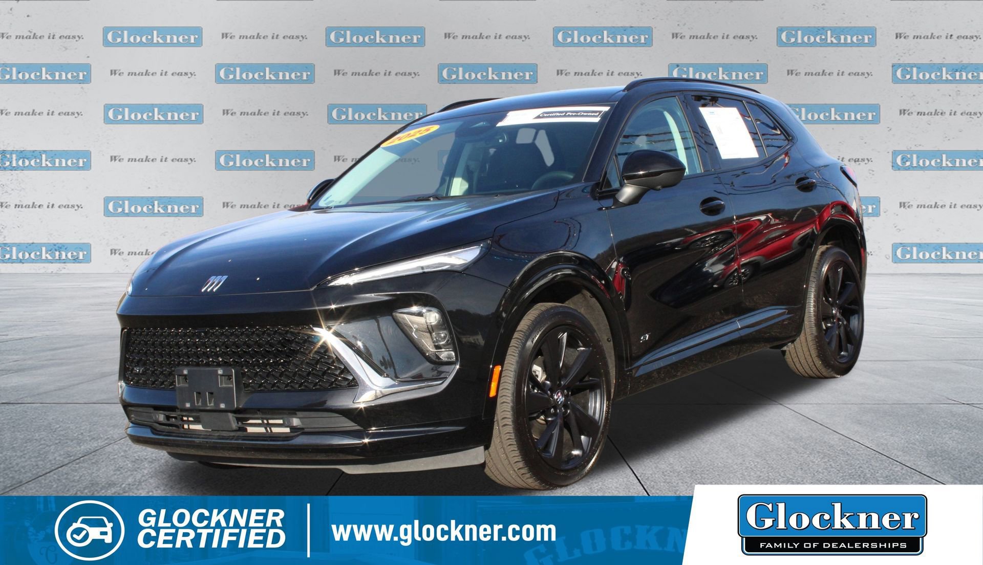 Used 2025 Buick Envision Sport Touring image 1