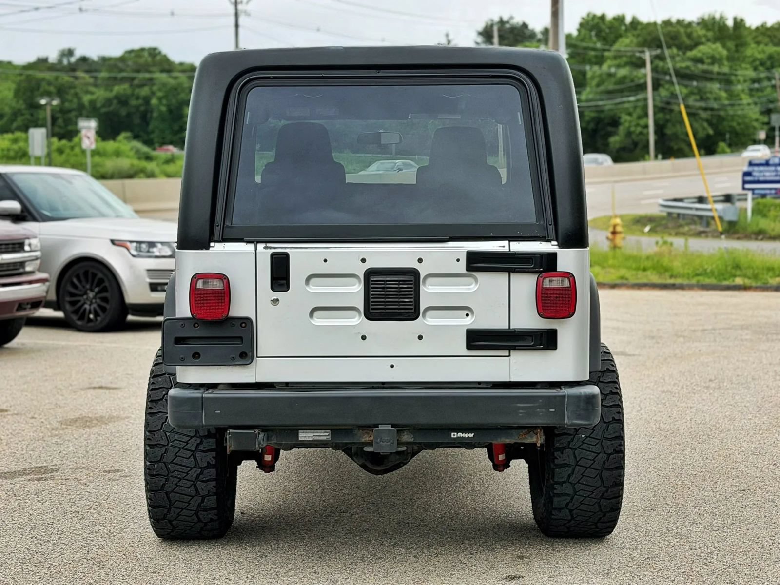 Used 2004 Jeep Wrangler 4WD image 13
