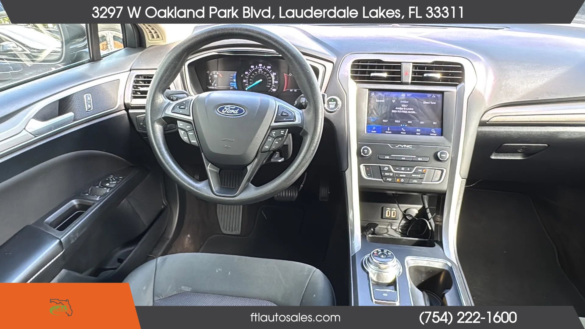 Used 2020 Ford Fusion SE image 31