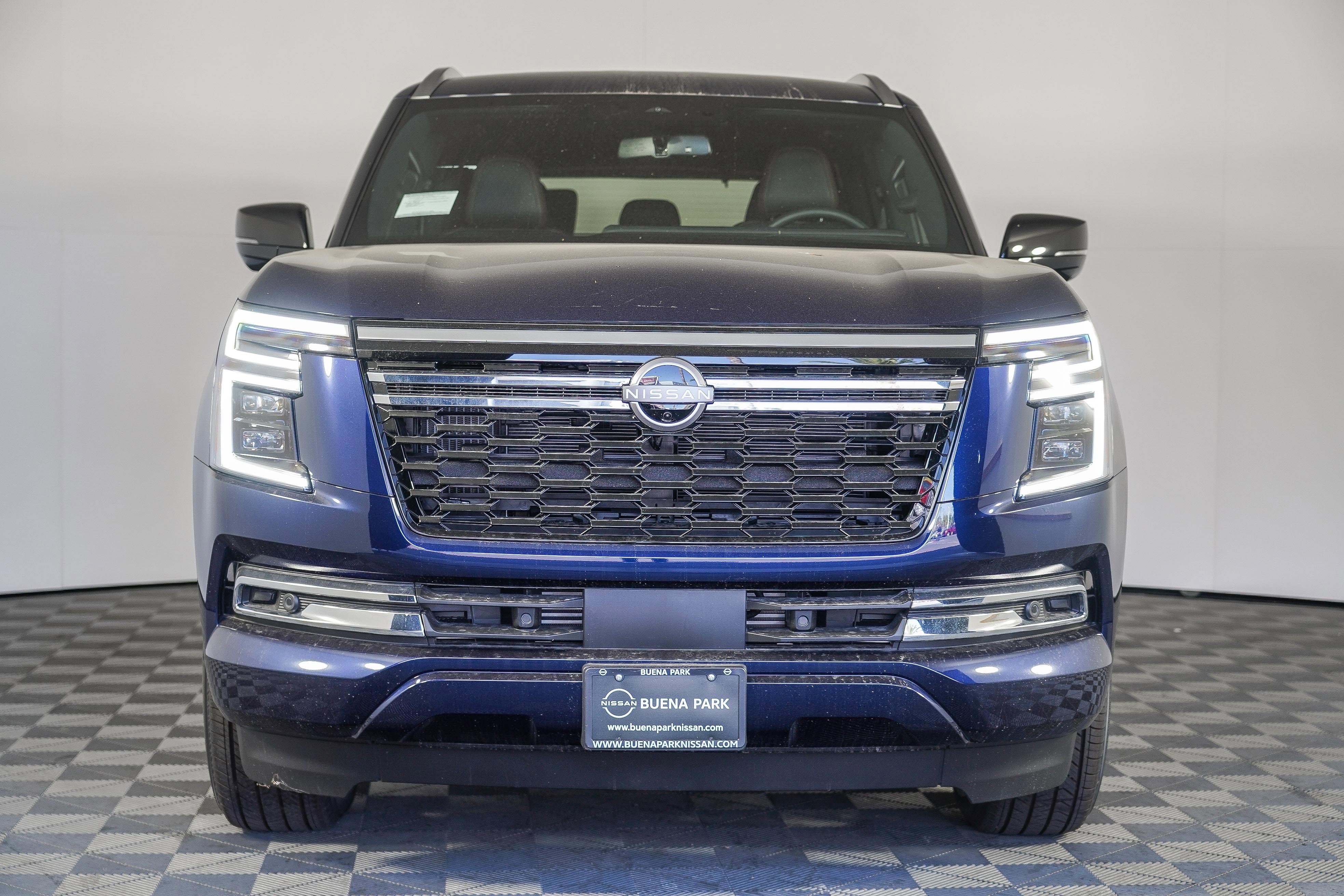New 2025 Nissan Armada SL image 8