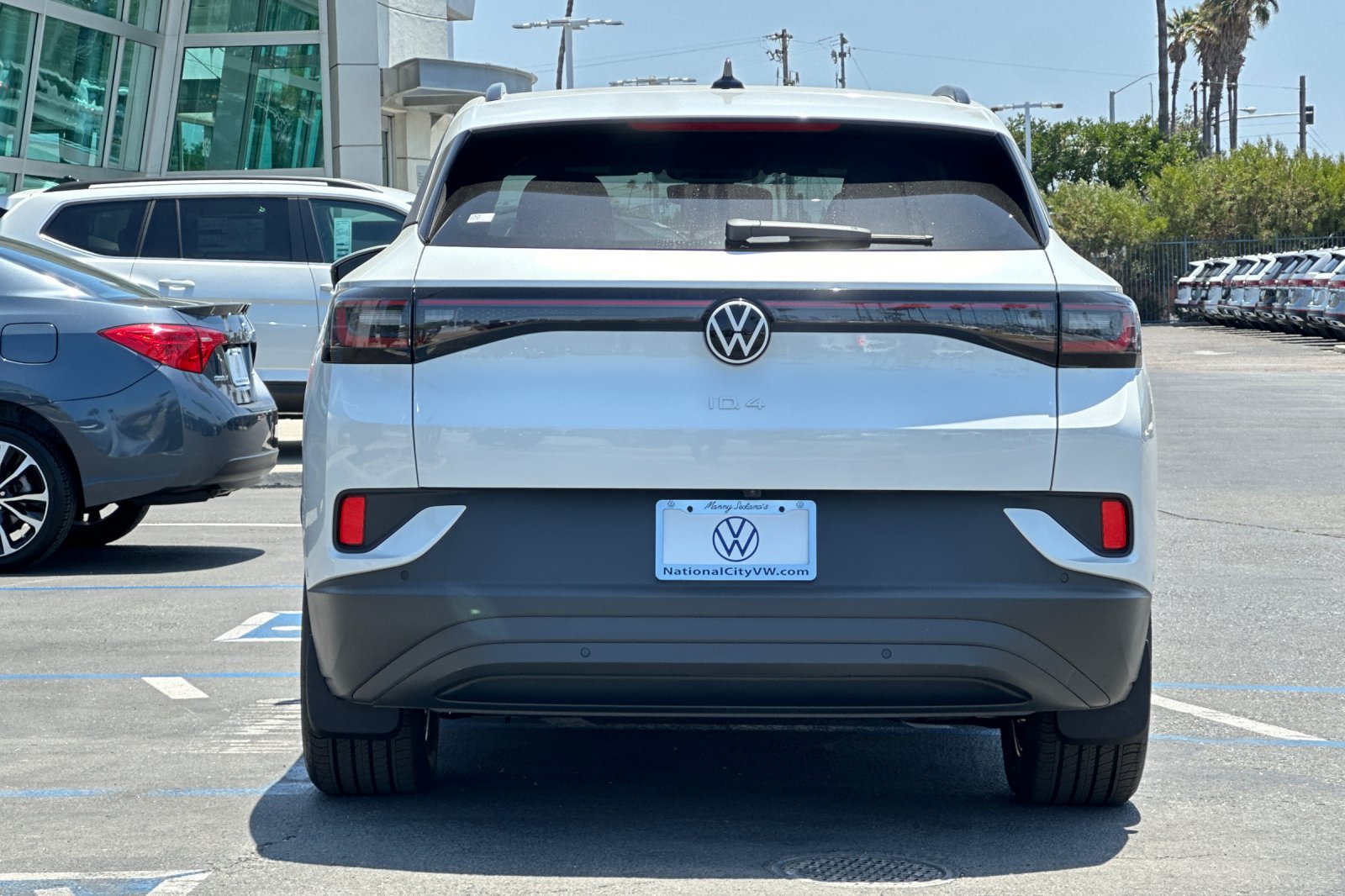 New 2026 Volkswagen ID.4 Pro RWD image 6
