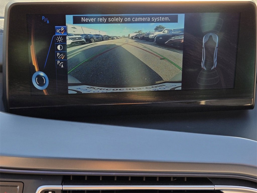 Used 2015 BMW i8 image 19