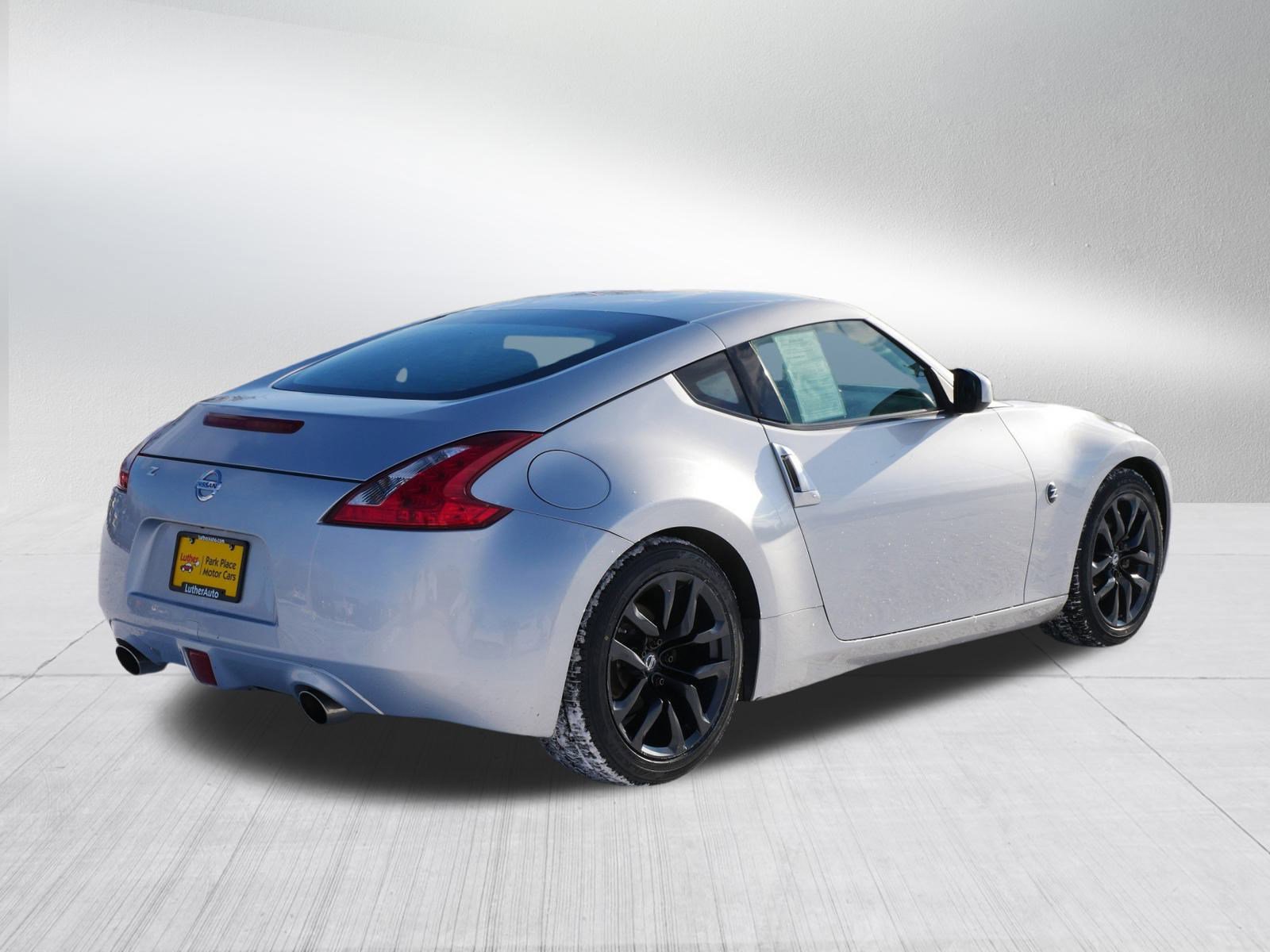 Used 2017 Nissan 370Z image 7