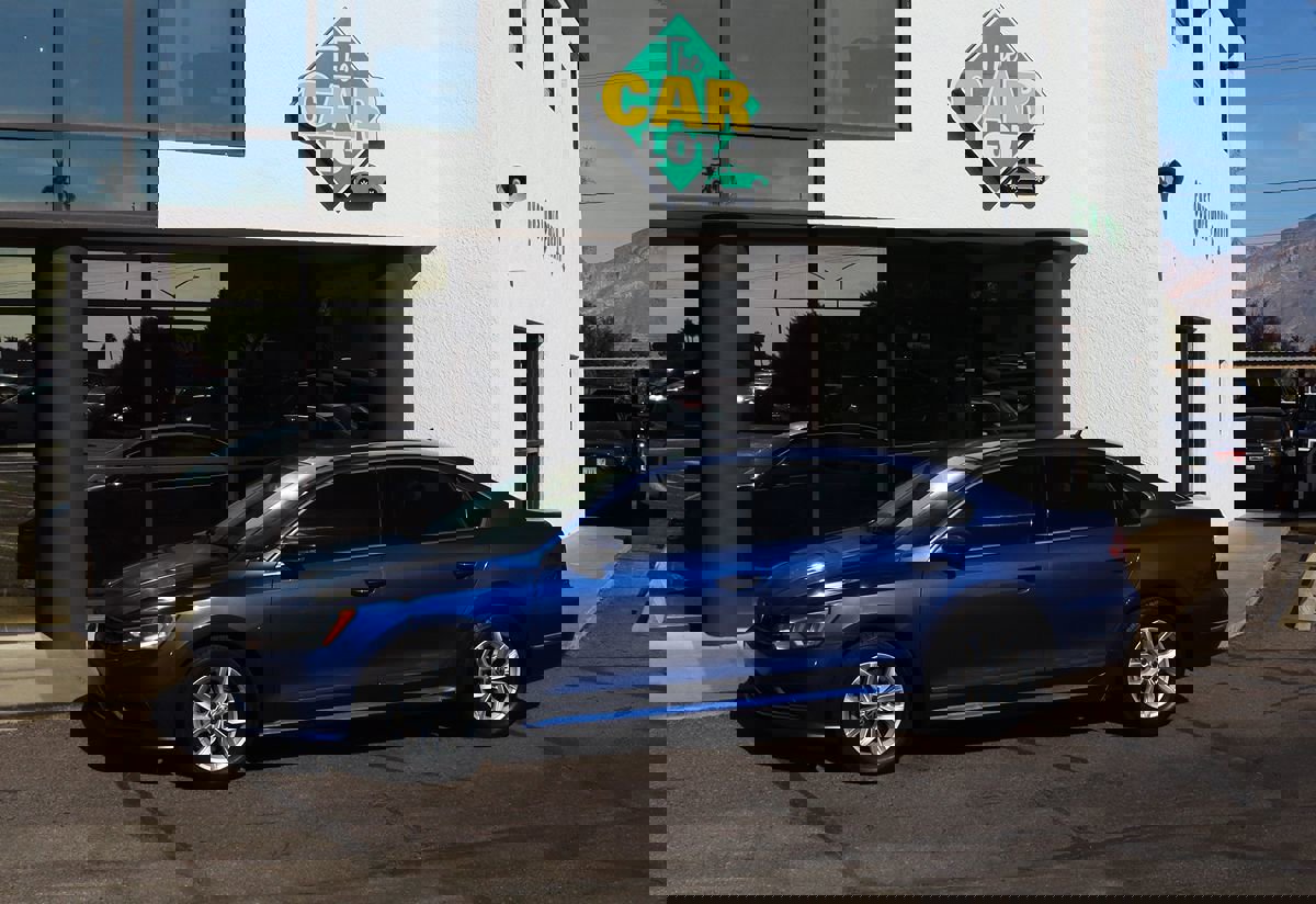 Used 2017 Volkswagen Passat 1.8T S image 7