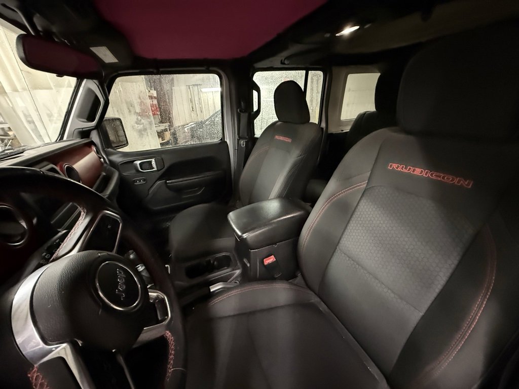 Used 2018 Jeep Wrangler Unlimited Rubicon w/ Cold Weather Group image 9
