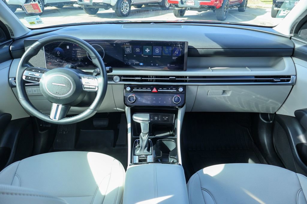 Used 2025 Hyundai Tucson SEL image 7