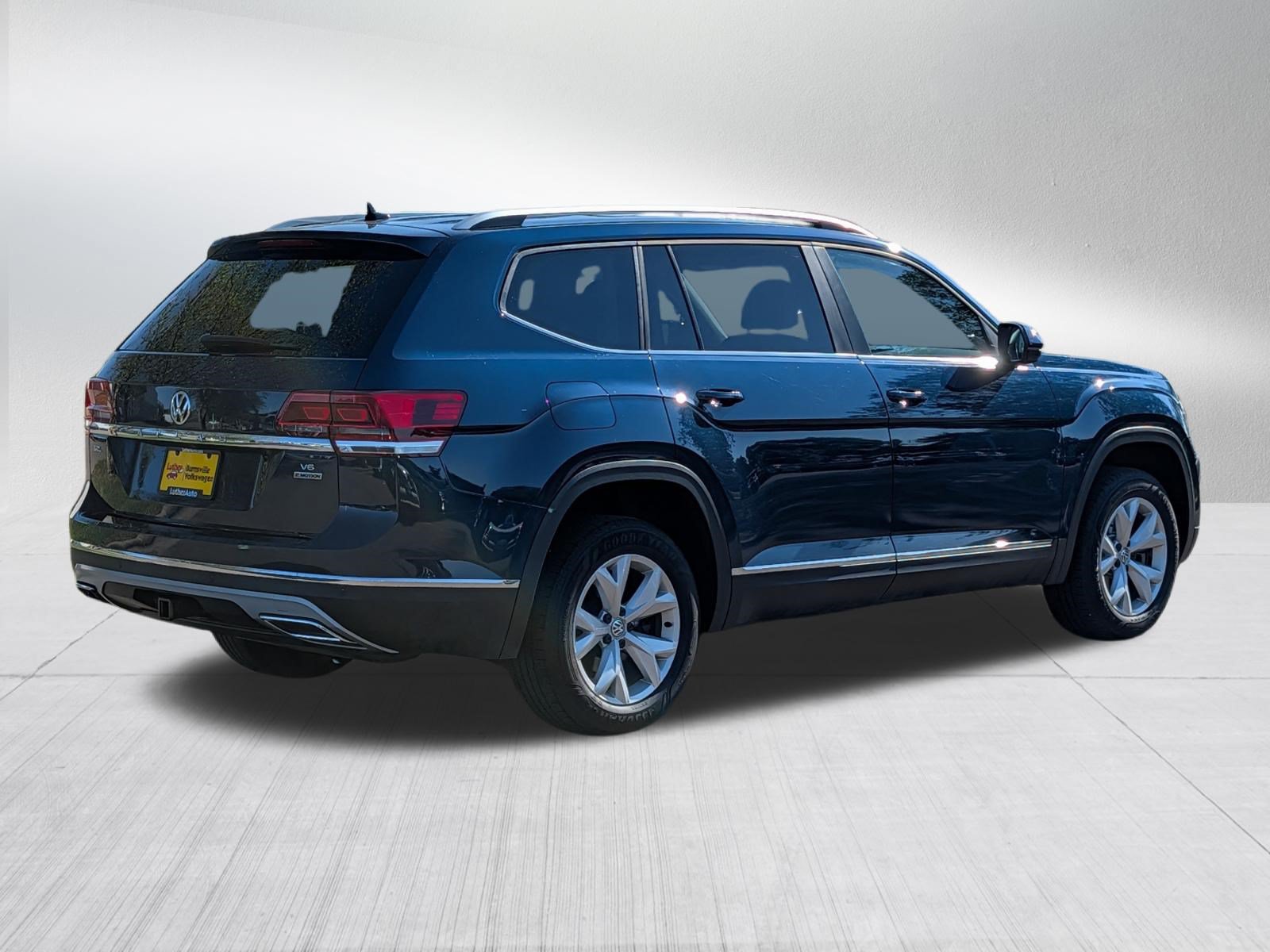 Used 2018 Volkswagen Atlas SEL AWD/4WD image 7
