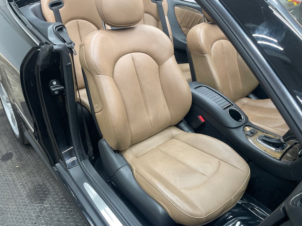 Used 2009 Mercedes-Benz CLK 550 Cabriolet image 39