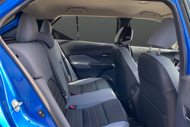 Used 2024 Nissan Kicks SR w/ SR Premium Package FWD image 24