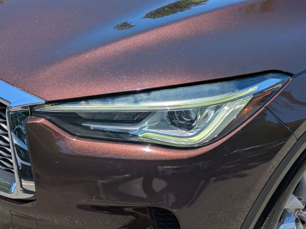 Used 2020 INFINITI QX50 Luxe w/ Navigation Package AWD/4WD image 7