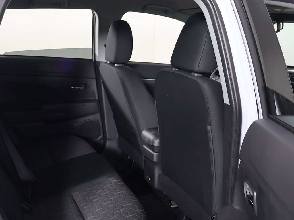 New 2027 Mitsubishi Outlander Sport LE FWD image 24