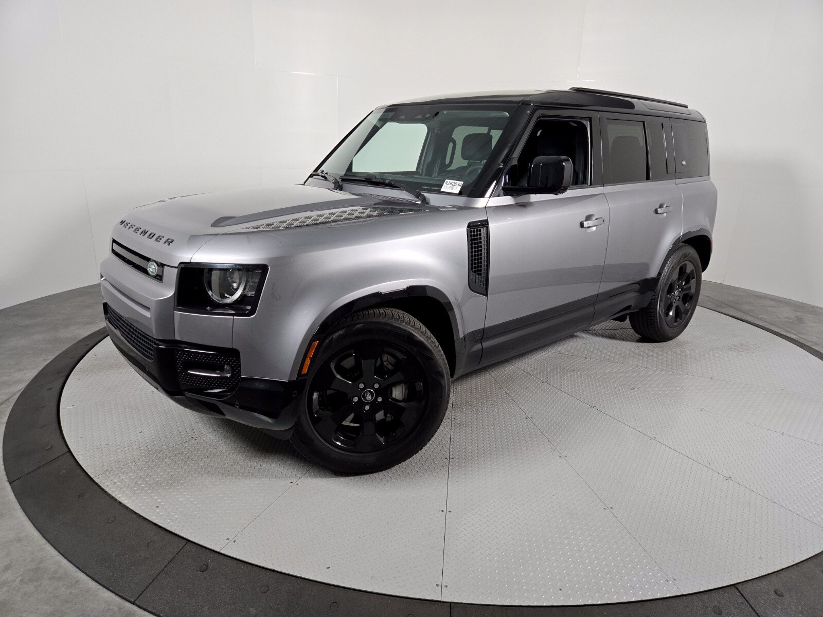 Used 2024 Land Rover Defender 110 X-Dynamic SE