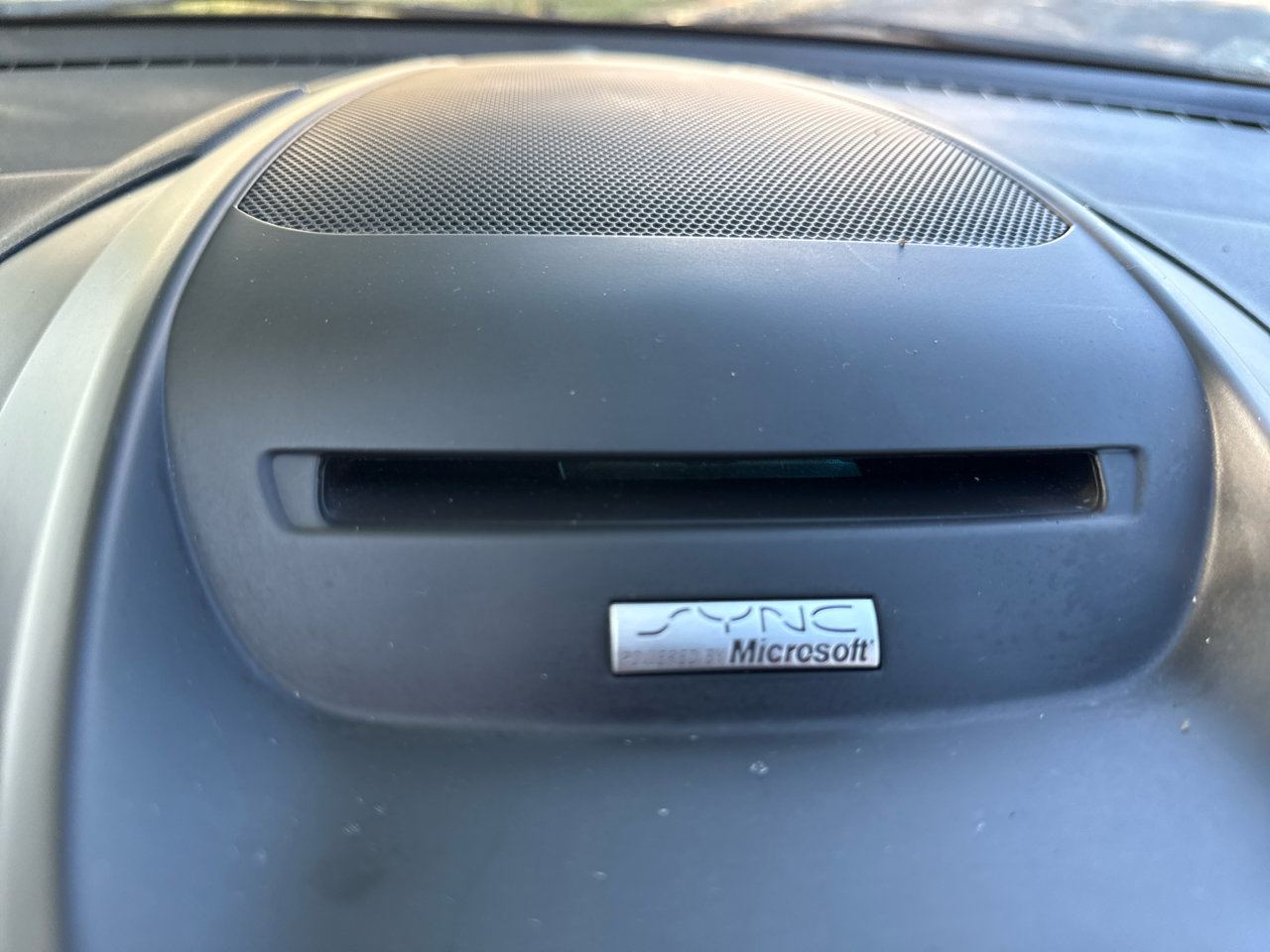 Used 2015 Ford Escape Titanium w/ Equipment Group 301A image 22