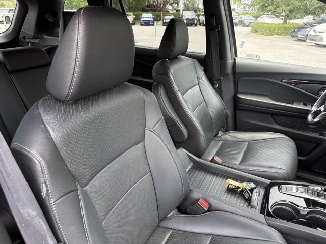 Used 2021 Honda Passport Elite image 17