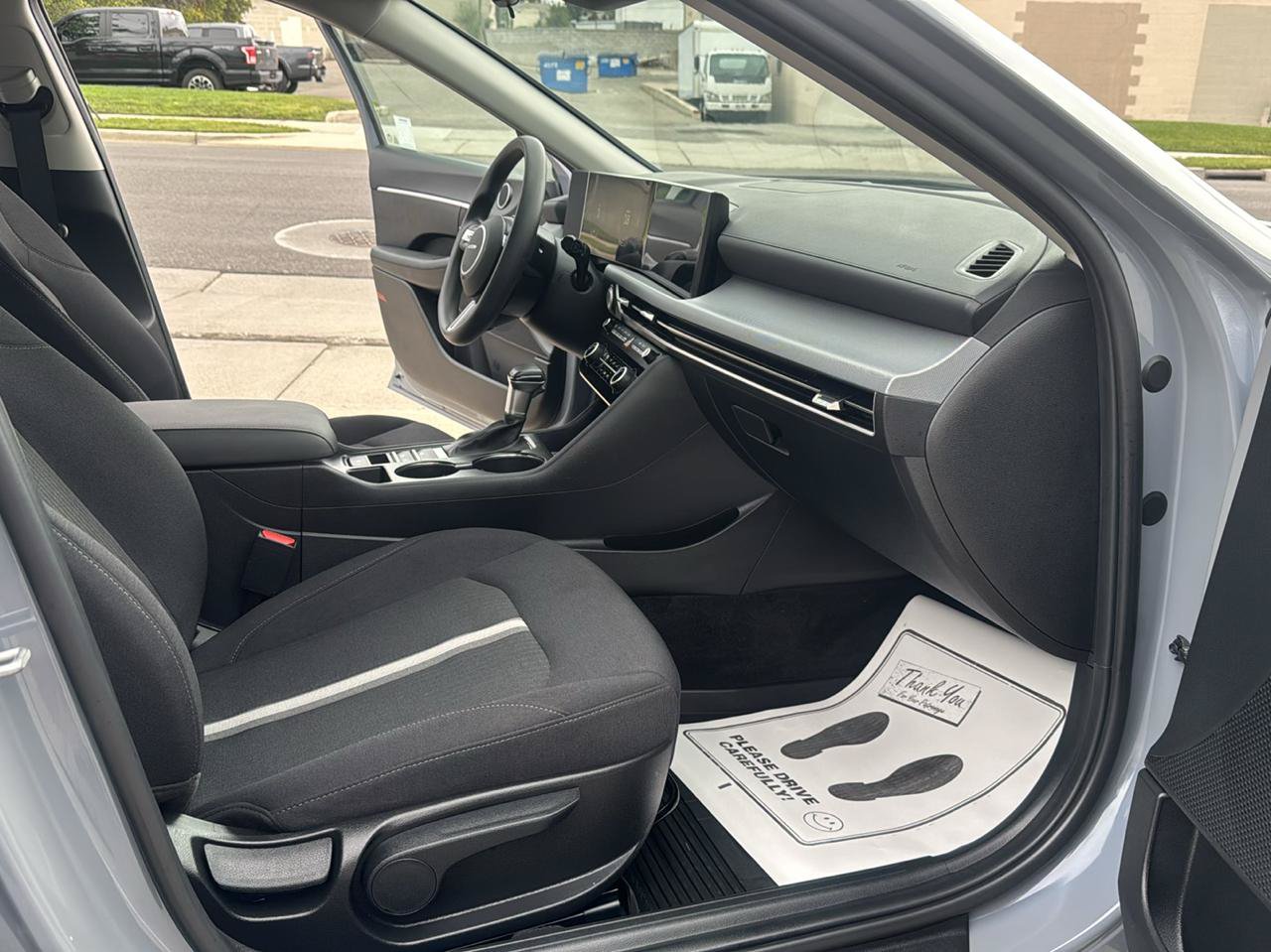 Used 2025 Hyundai Sonata SE FWD image 20