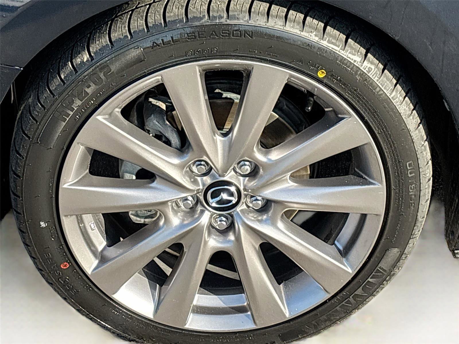 Used 2021 MAZDA MAZDA3 s image 31