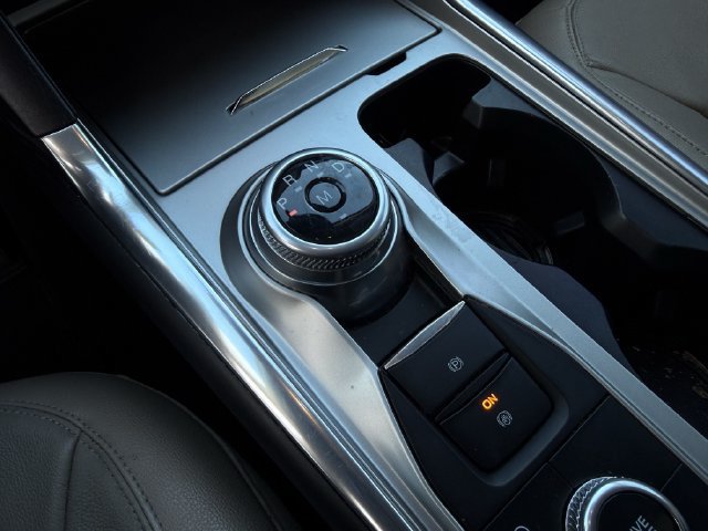 Used 2020 Ford Explorer Limited AWD/4WD image 19