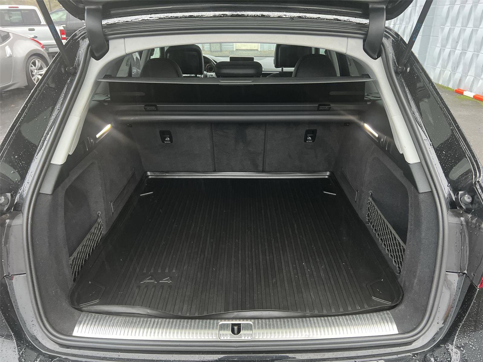 Used 2017 Audi A4 2.0T allroad Premium Plus w/ Technology Package image 25