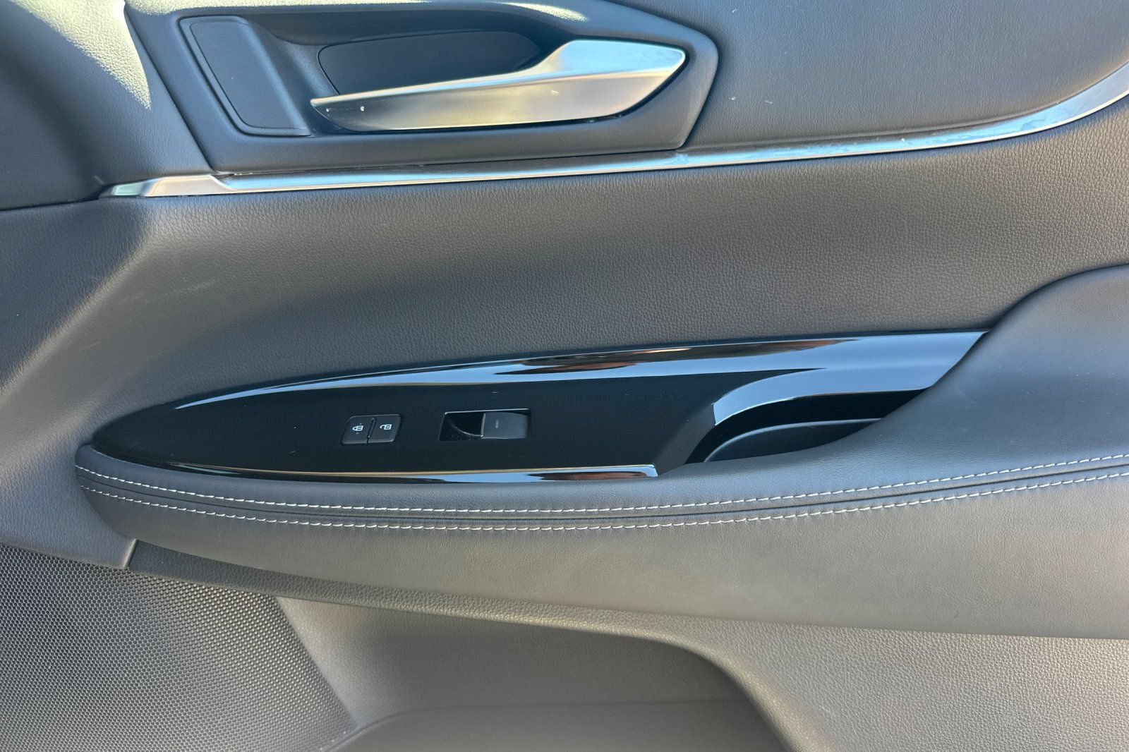 Certified 2023 Toyota Mirai w/ Advanced Technology Package RWD image 20
