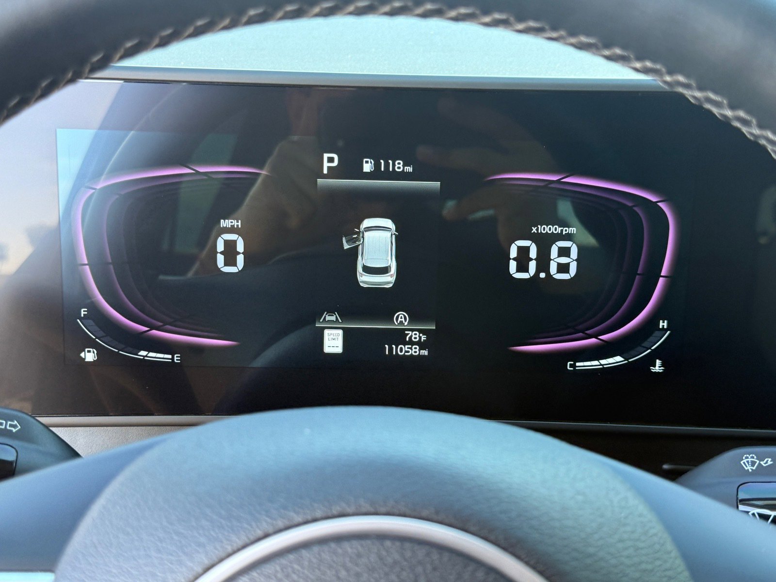 Used 2025 Kia Sportage EX image 16