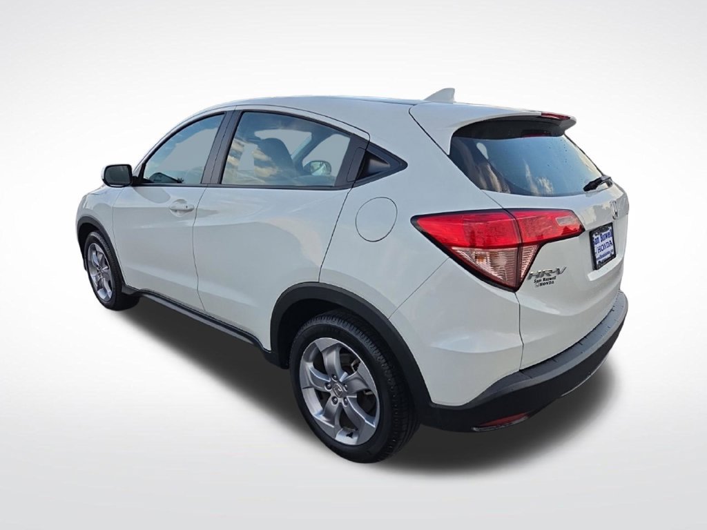 Used 2016 Honda HR-V LX image 7