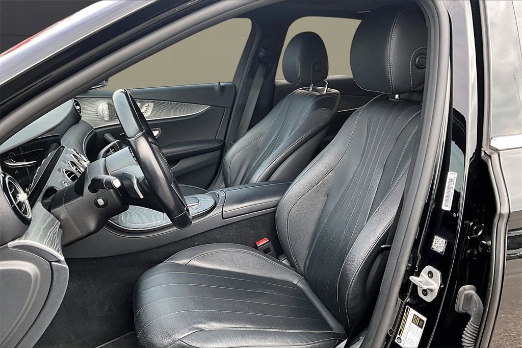 Used 2021 Mercedes-Benz E 350 4MATIC Sedan image 21