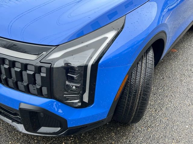 New 2026 Kia Sportage X-Line w/ X-Line Premium Package image 3