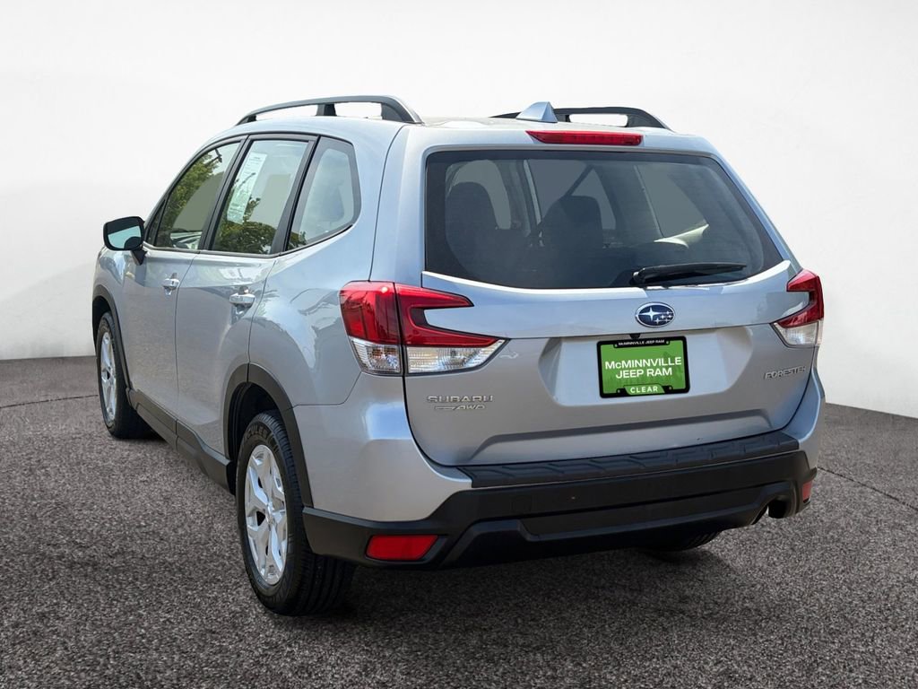 Used 2021 Subaru Forester AWD/4WD image 3