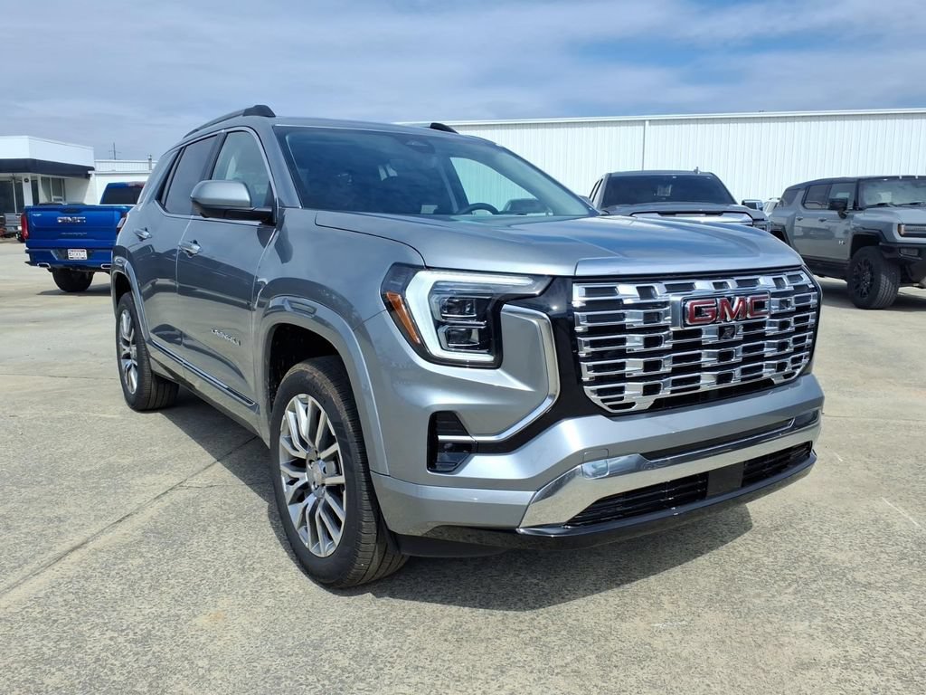 New 2026 GMC Terrain Denali AWD/4WD image 1
