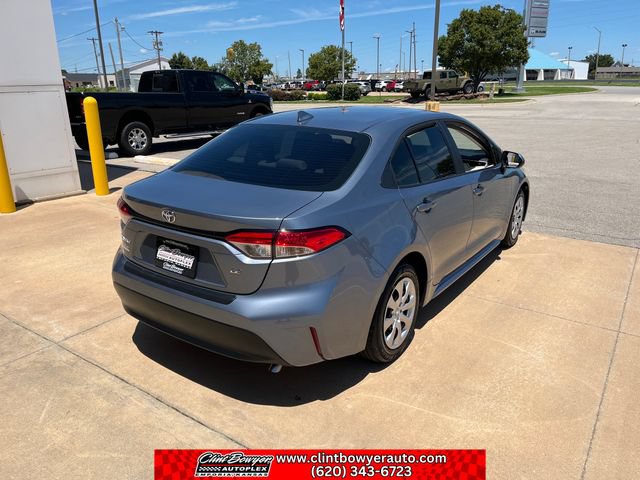 Used 2025 Toyota Corolla LE w/ Convenience Package FWD image 5
